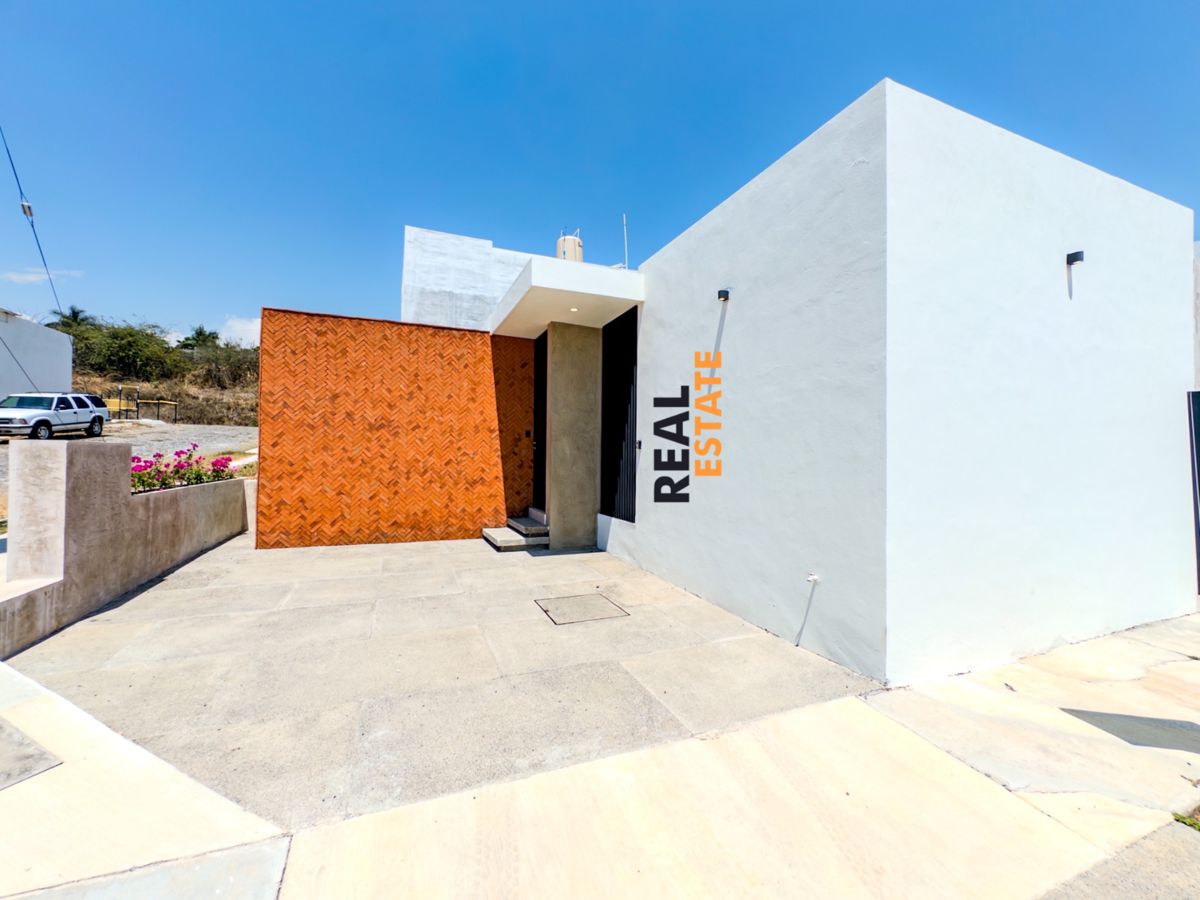 Casa en Montellano, Villa de Álvarez, foto 1