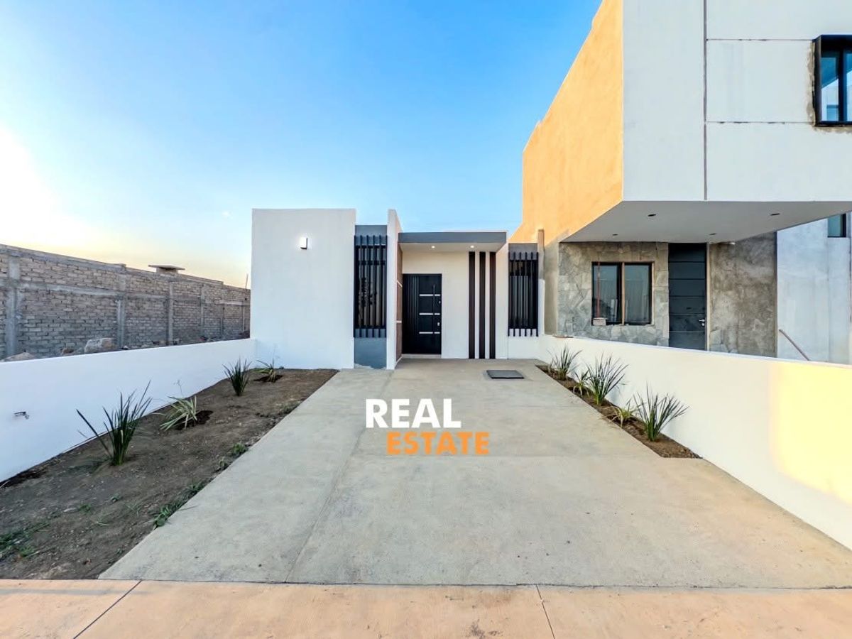 Casa en Montellano, Villa de Álvarez, foto 1