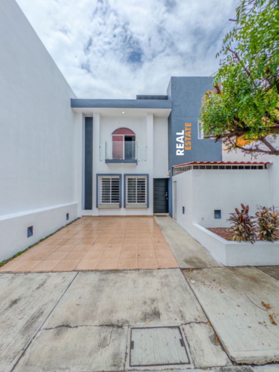 Casa en Real Santa Fe, Villa de Álvarez, foto 1
